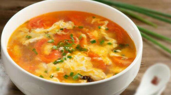 送菜公司 煮西紅柿蛋湯時必加的是什么
